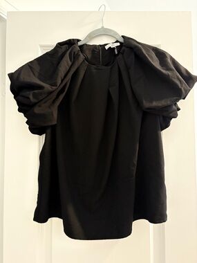 entro Black Puff-Sleeve Blouse